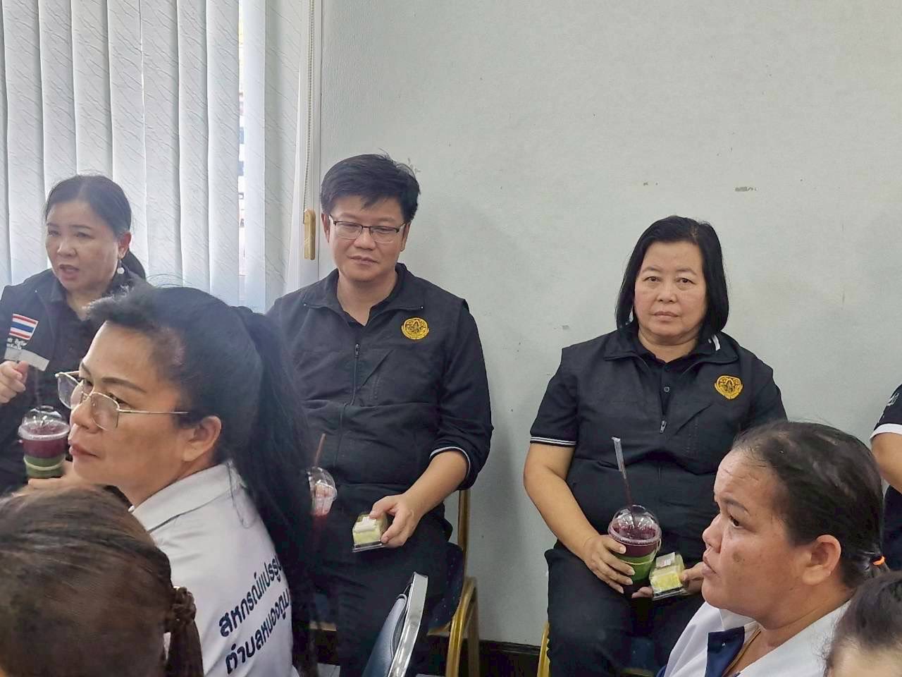 title - ส.ป.ก.ร่วมติดตามรัฐมนตรีช่วยว่าการกระทรวงเกษตรและสหกรณ์ (นางสาวปิยะรัฐชย์ ติยะไพรัช) ลงพื้นที่การตรวจราชการในอำเภอสวรรคโลก อำเภอกงไกรลาศ อำเภอศรีสําโรง และอำเภอเมืองจังหวัดสุโขทัย